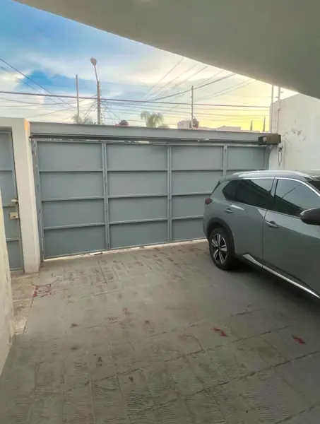 Casa en venta en Residencial Victoria, Zapopan — foto 3 de 13