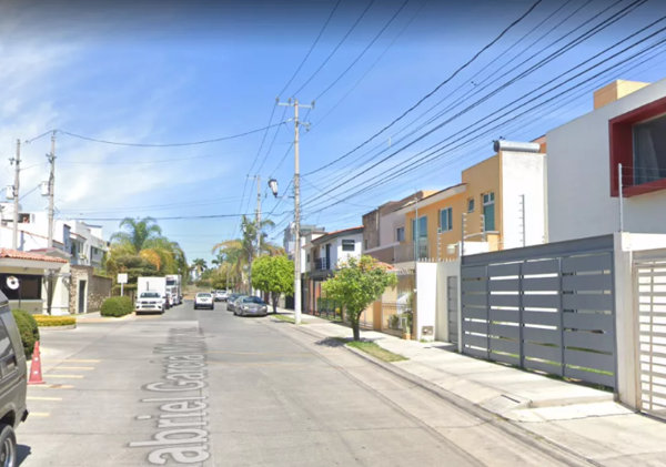 Casa en venta en Jardines Vallarta, Zapopan — foto 3 de 11