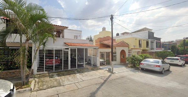Casa en venta en Jardines del Country, Guadalajara — foto 2 de 10