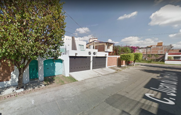 CASA EN VENTA EN LOMAS DE STA. MARIA, MORELIA-MICH