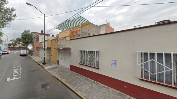 Casa en venta en Petrolera, Azcapotzalco — foto 2 de 10