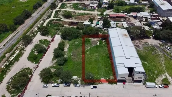 Terreno en venta en La Piscina, León — foto 3 de 5