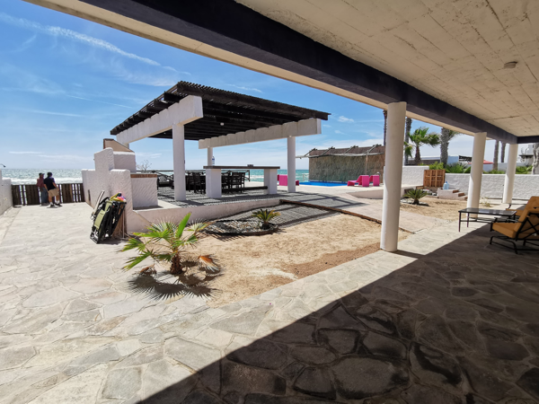 Casa en Venta en Playa Camahuiroa.