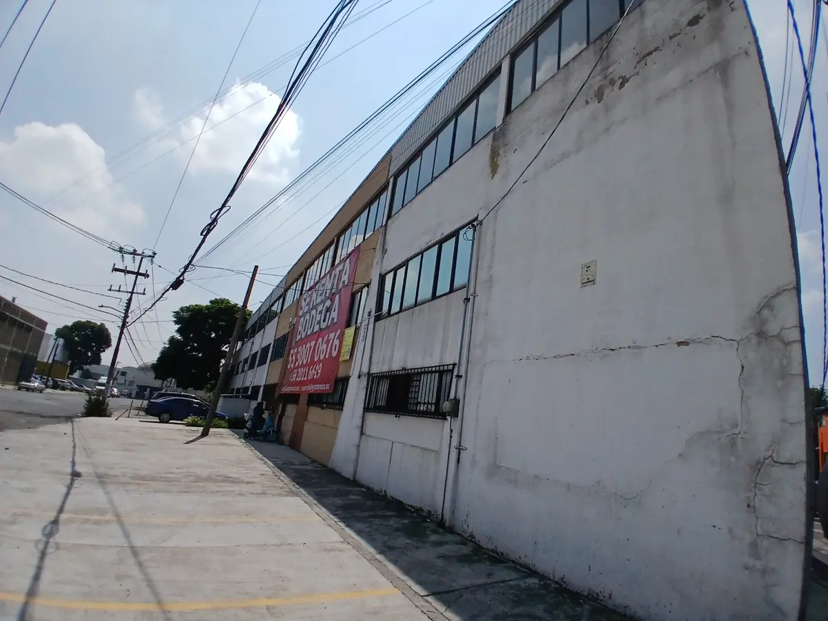 Bodega en renta en Industrial Tlatilco, Naucalpan de Juárez — foto 1 de 6