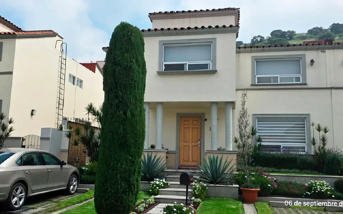 Casa en venta en Bosque Esmeralda, Atizapán de Zaragoza — foto 1 de 30