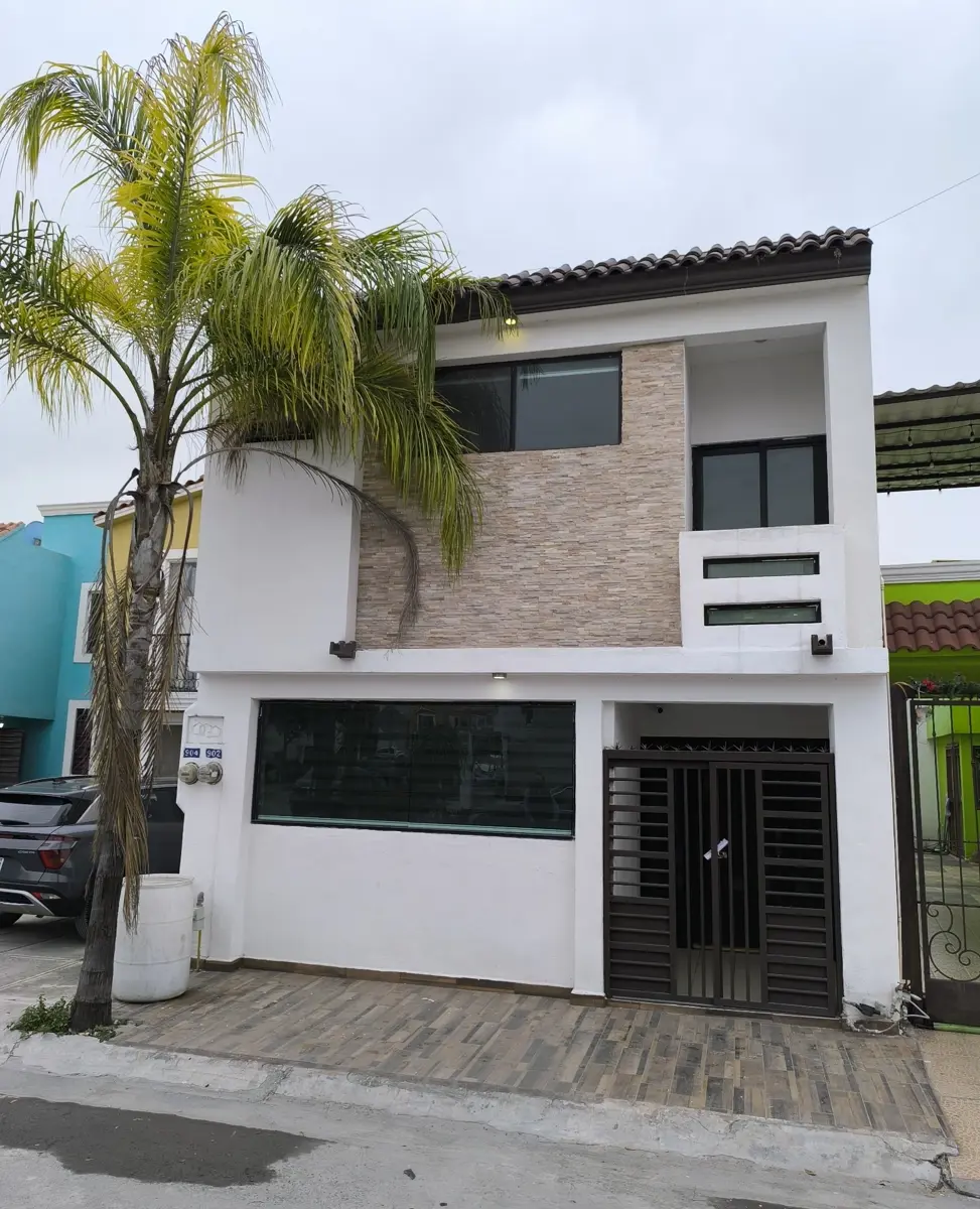 Casa en venta en Valle de los Nogales Segundo Sector, Apodaca — foto 1 de 25