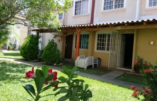 Casa en venta en Joyas de Ixtapa, Zihuatanejo de Azueta — foto 3 de 12