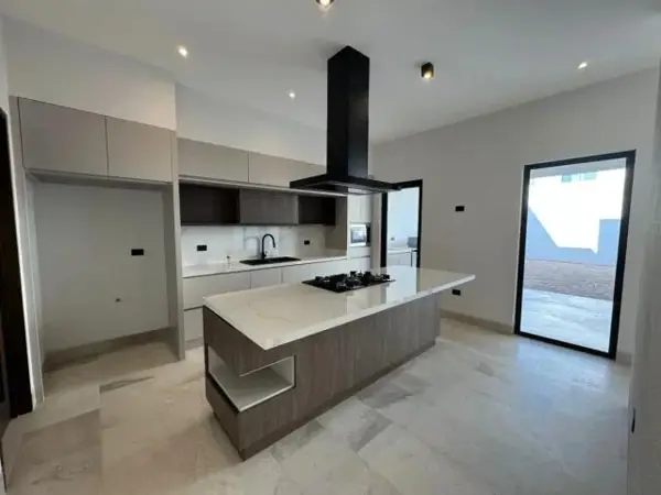 Casa en venta en Residencial las Isabeles, Torreón — foto 3 de 12