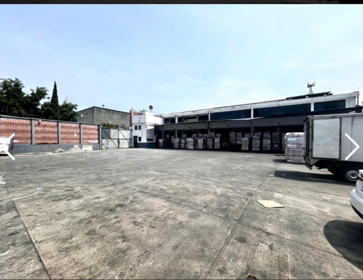 Bodega en renta en Pedregal de las Fuentes, Jiutepec — foto 1 de 22