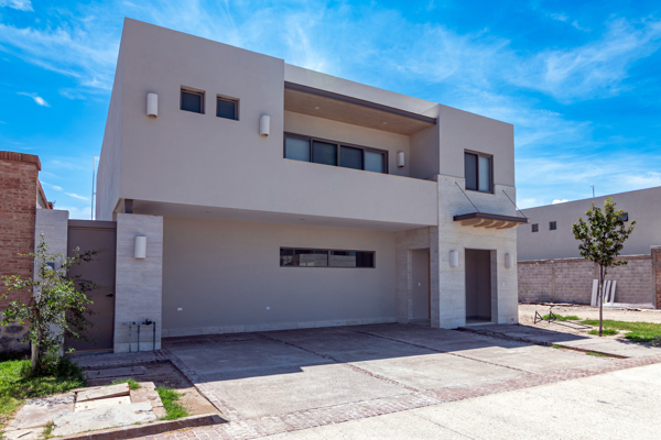 Casa en venta en La Cava, Gómez Palacio — foto 3 de 23