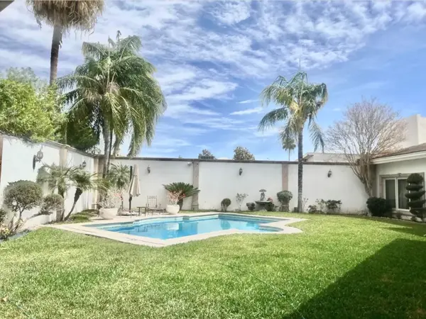 RESIDENCIA 1 PLANTA  EN EL CAMPESTRE LA ROSITA