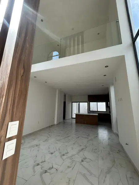 Casa en venta en La Escondida, Saltillo — foto 3 de 18