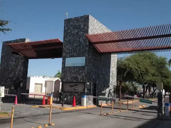 Terreno en venta en Hacienda del Rosario, Torreón — foto 2 de 2