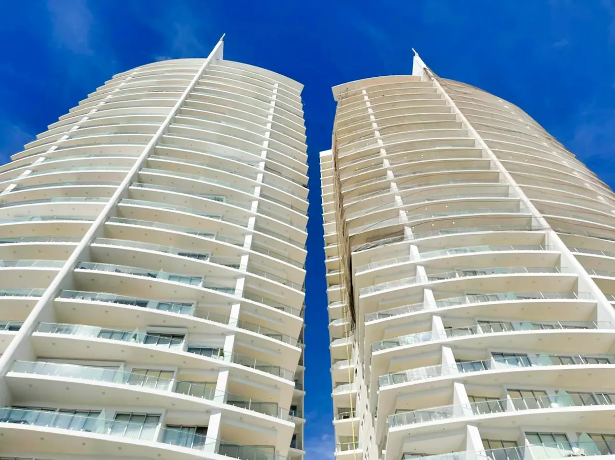 Departamento en venta en Zona Dorada, Mazatlán — foto 1 de 24