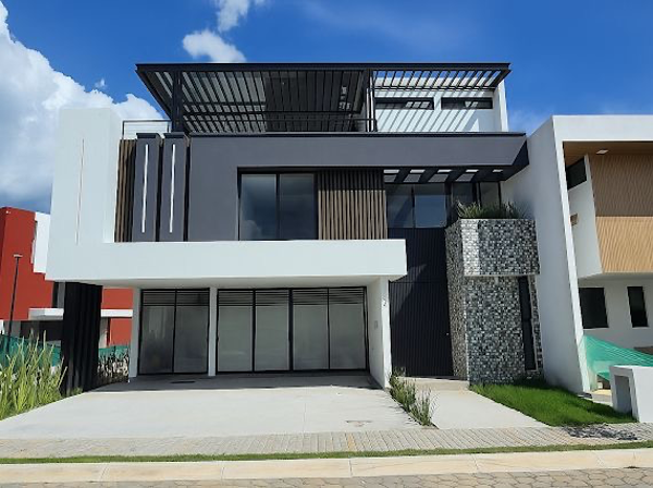 Casa en venta en Lomas de Angelópolis, San Andrés Cholula — foto 2 de 11