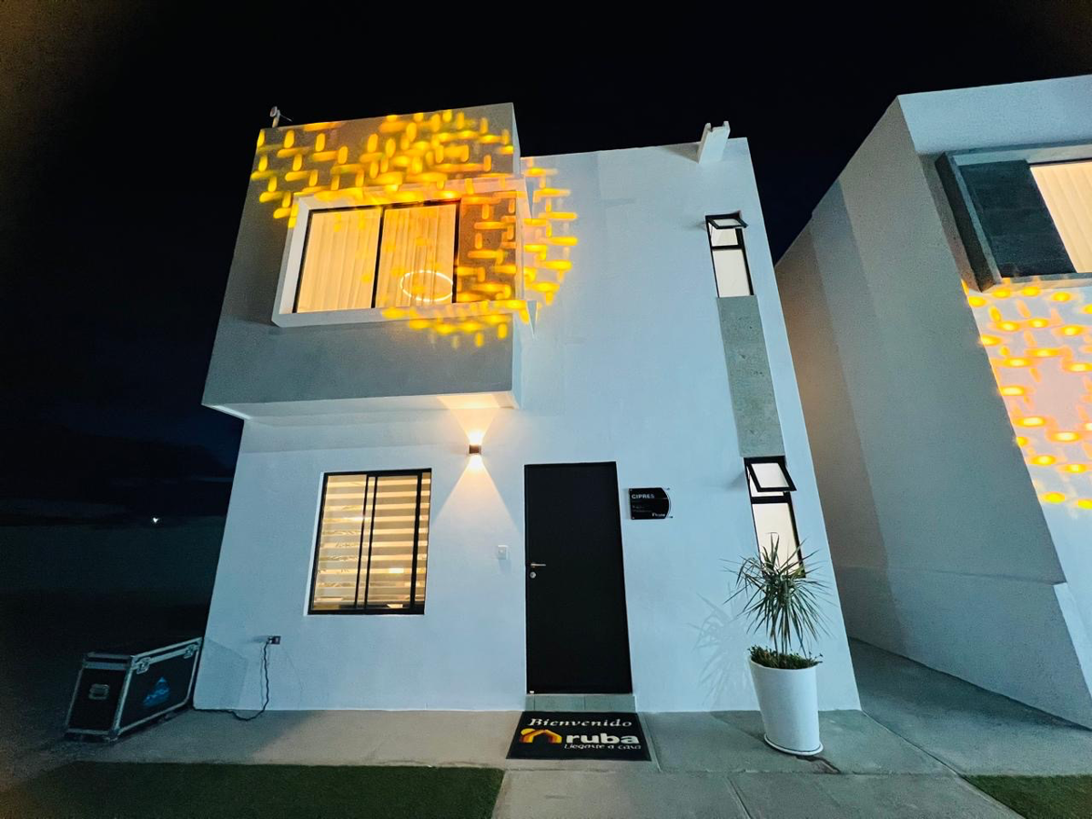 Casa en venta en Villas Centenario, Torreón — foto 1 de 16