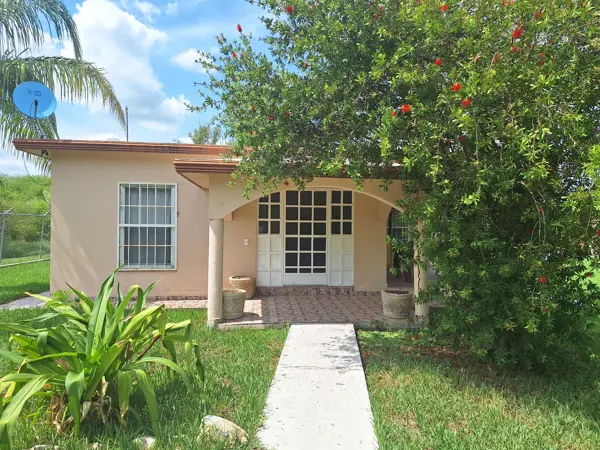 Quinta en venta en Trancas y Sabarado, Cadereyta Jiménez — foto 3 de 40