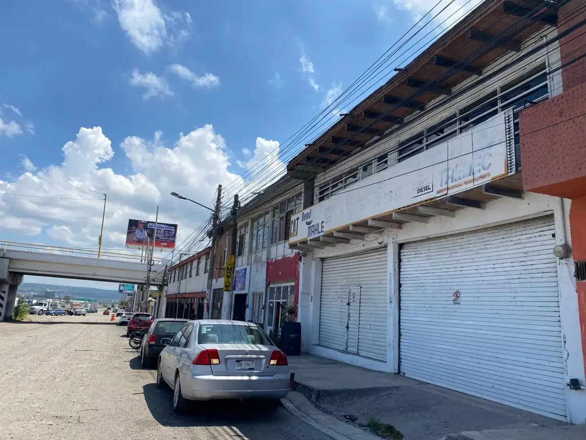 Local en venta en Loma Linda, San Juan del Río — foto 1 de 18