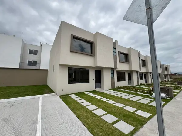 Casa en venta en Santa Ana Tlapaltitlan, Toluca — foto 2 de 43