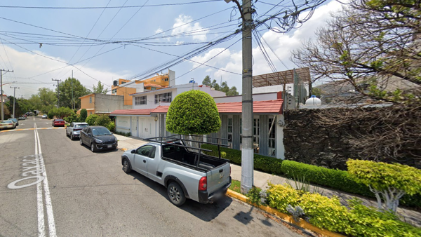 VENDO CASA EN VALLE CEYLAN-TLALNEPANTLA