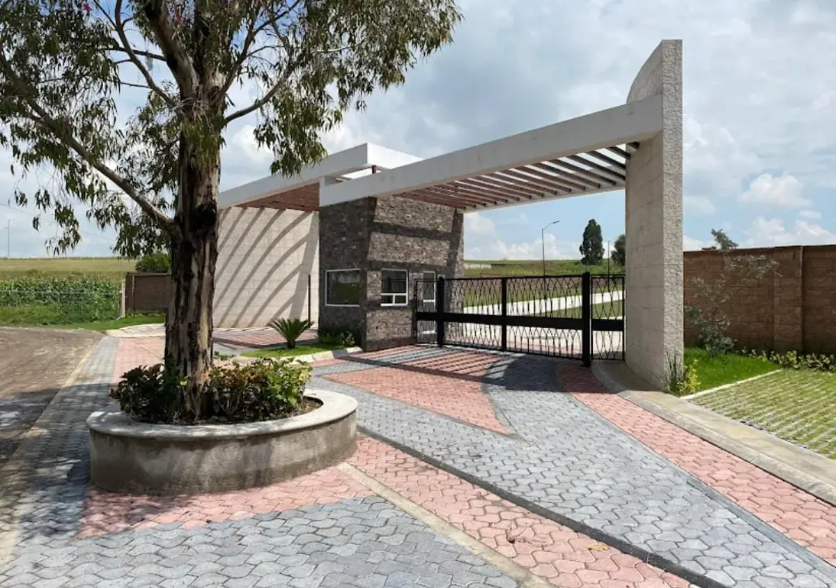 Terreno en venta en Lomas de Angelópolis, Ocoyucan — foto 1 de 11