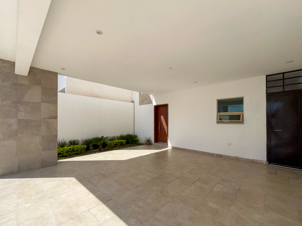 Casa en venta en Villa de las Palmas, Torreón — foto 2 de 10