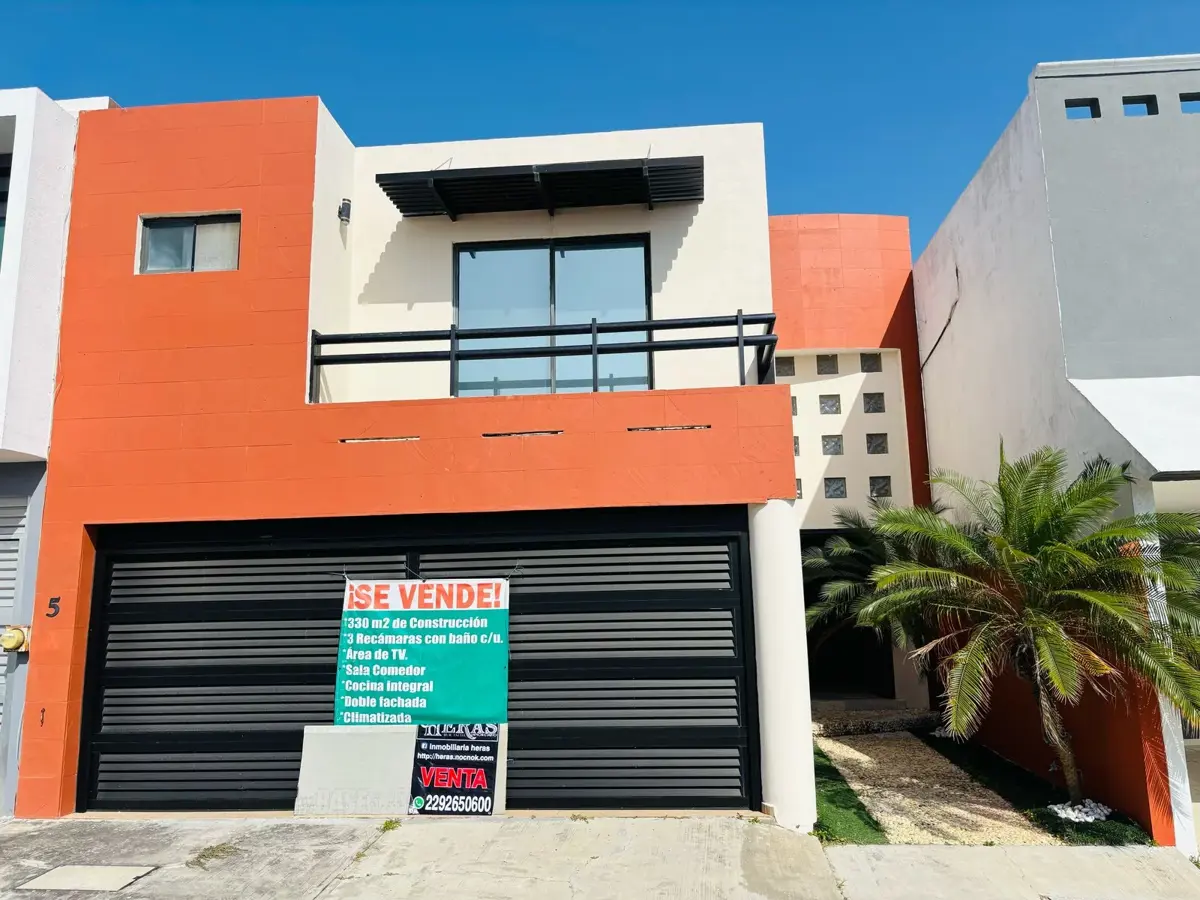 Casa en venta en Las Lomas Residencial, Alvarado — foto 1 de 13