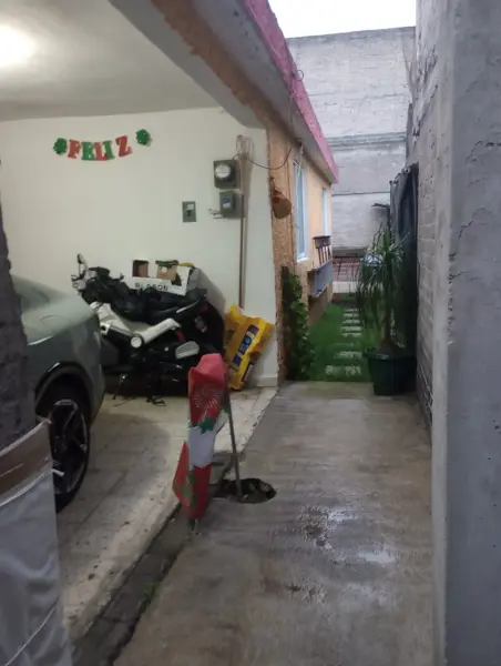 VENDO CASA SOLA EN COL. SAN ANTONIO CULHUACAN