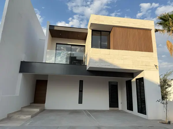 Casa en venta en San Ángel, San Luis Potosí — foto 3 de 11