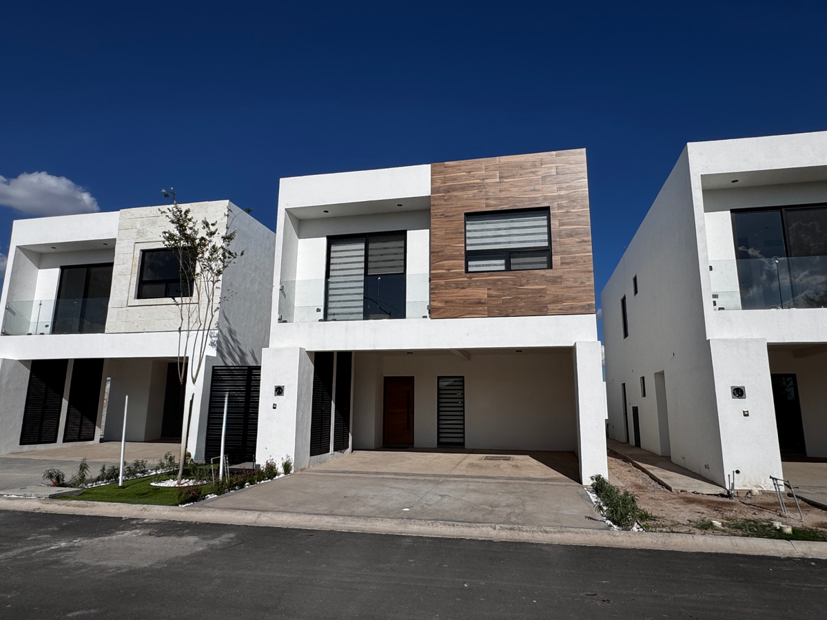 Casa en venta en La Barranca, Torreón — foto 1 de 13