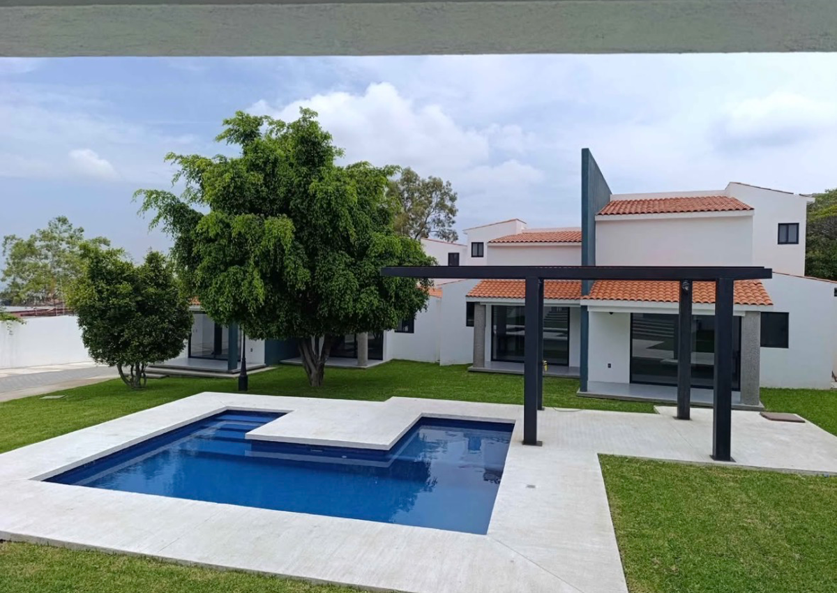 Casa en venta en Tlayacapan Centro, Tlayacapan — foto 1 de 10