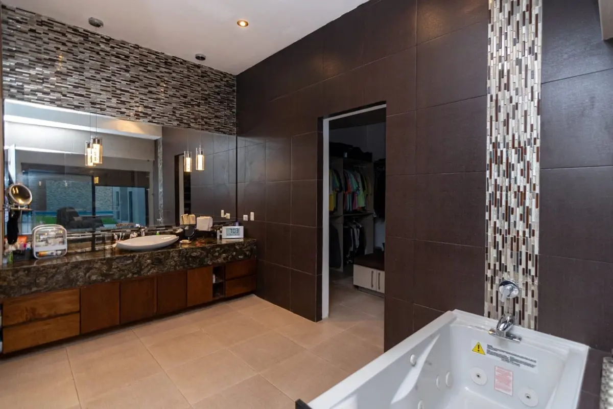 Vista 3 de RESIDENCIA EN VENTA EN LAS VILLAS TORREÓN, COAHUILA