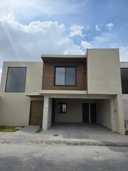 VENTA DE CASA AL NORTE DE SALTILLO
