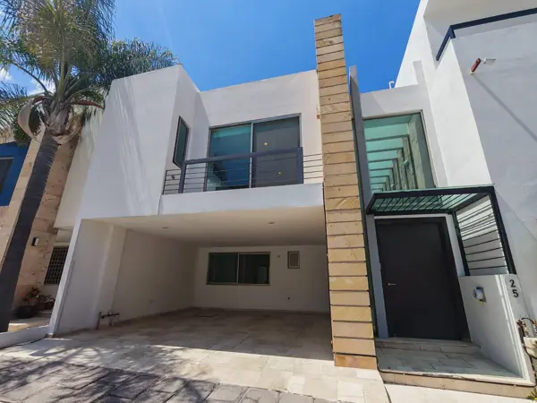 Casa en Renta en Venta en Fraccionamiento La Cima