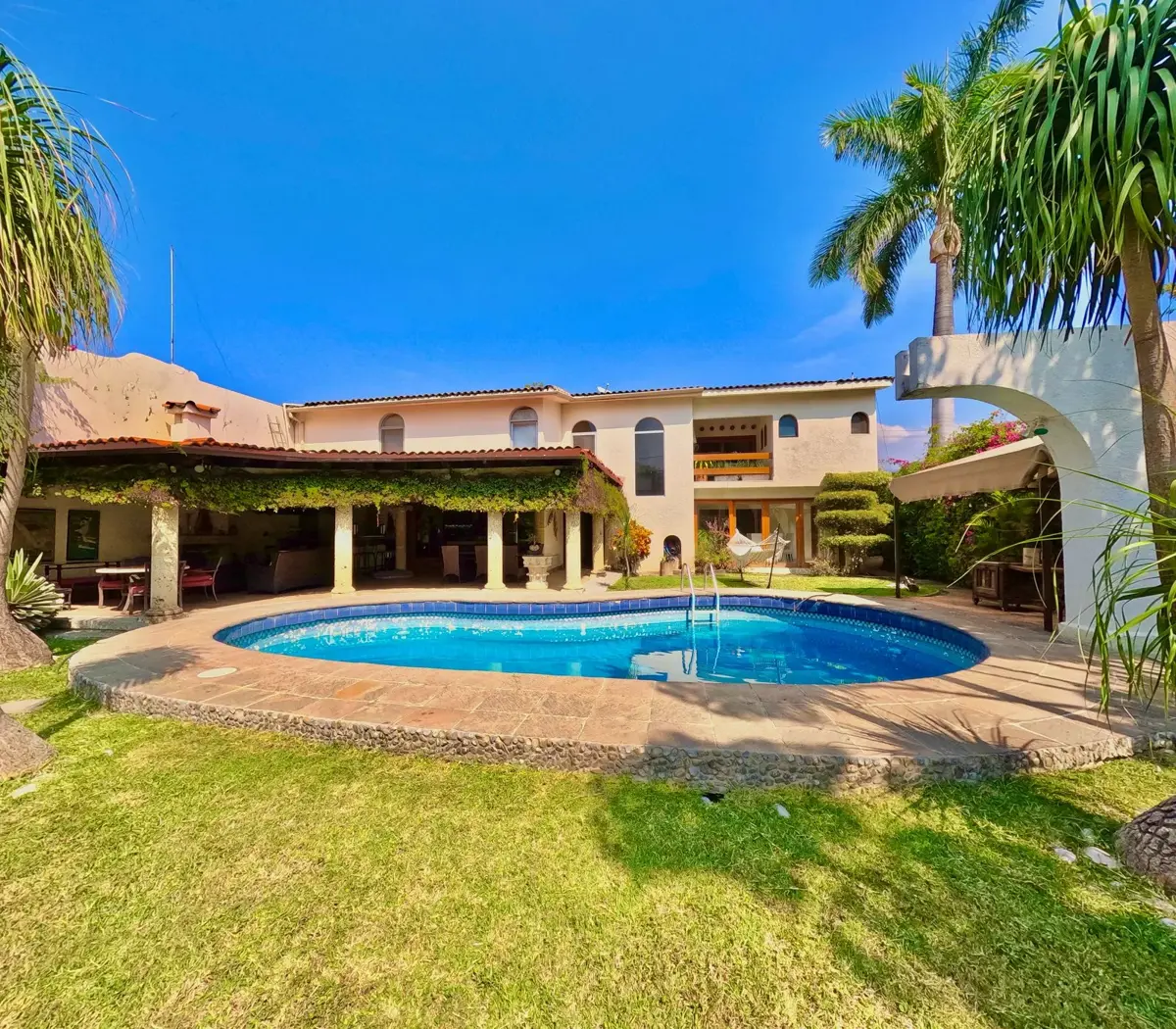 Casa en venta en Bello Horizonte, Cuernavaca — foto 1 de 18