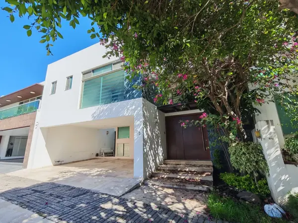 Casa en renta en Lomas de Angelópolis, San Andrés Cholula — foto 2 de 18