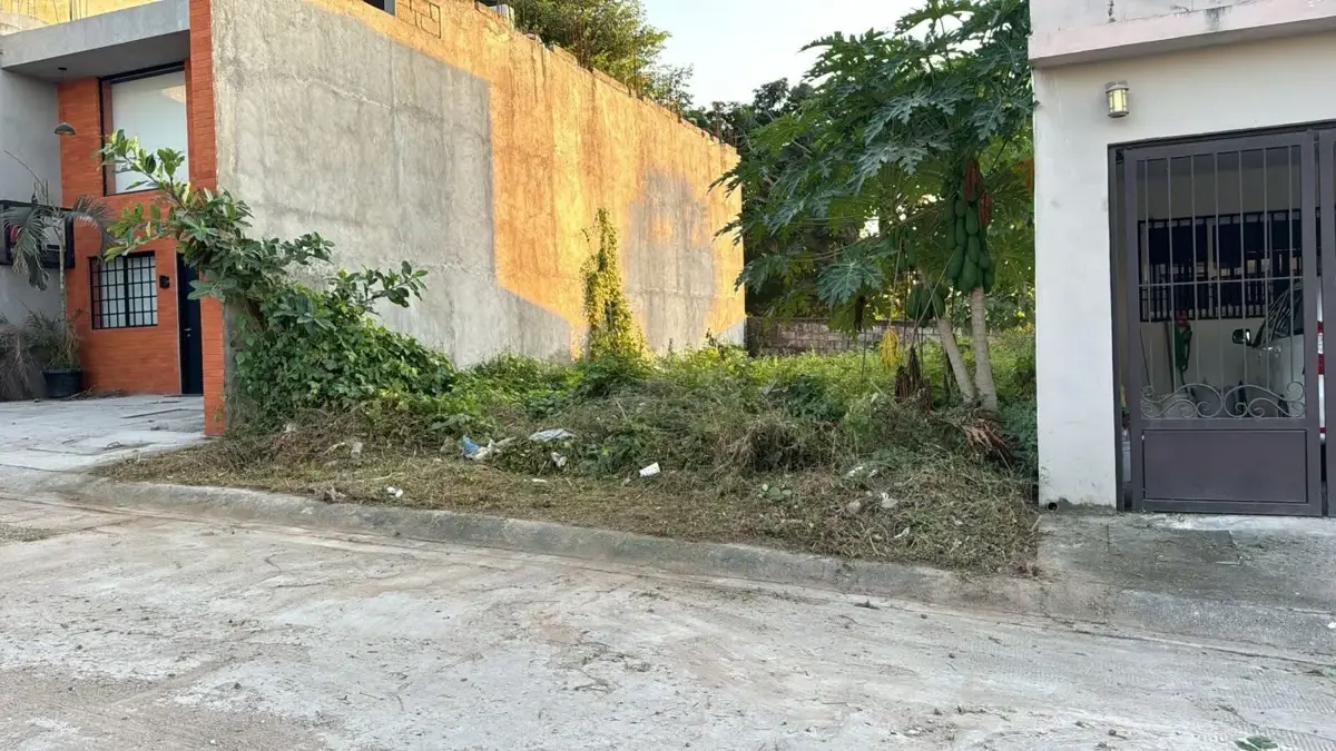 Terreno en venta en Vista Hermosa, Puerto Vallarta — foto 1 de 2