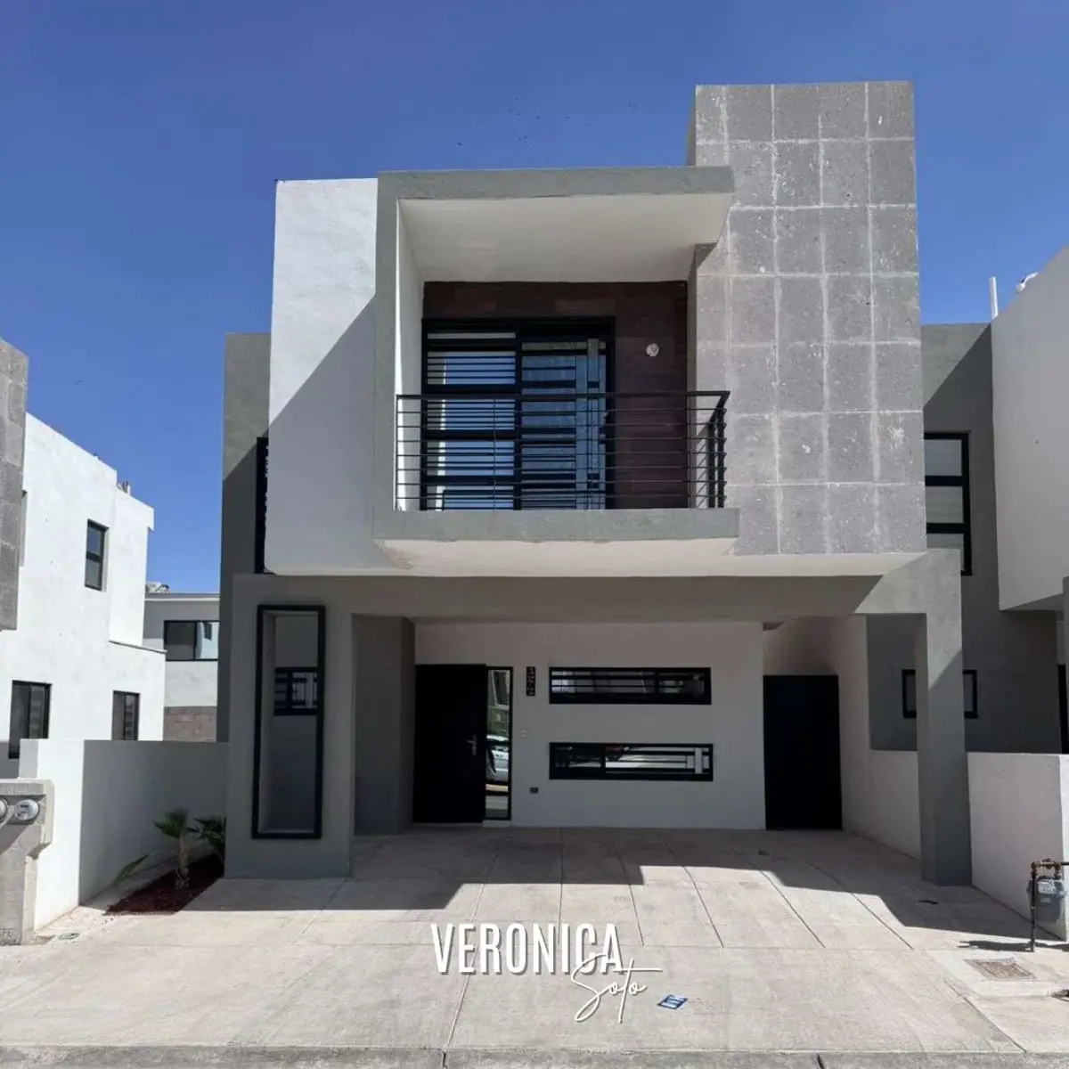 Casa en venta en Vienna Residencial, Juárez — foto 1 de 16
