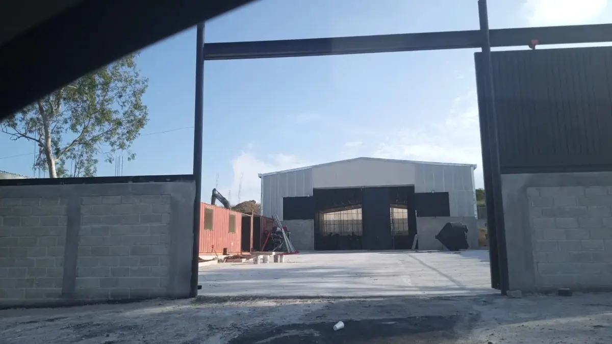 Bodega en renta en El Lencero, Emiliano Zapata — foto 1 de 11
