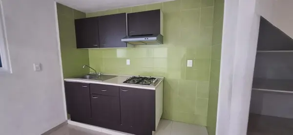 Casa en venta en San Miguel Totocuitlapilco, Metepec — foto 2 de 12