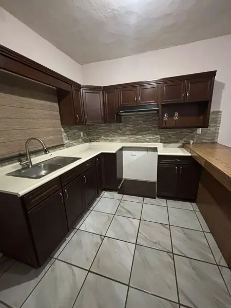 Casa en renta en Esmeralda, Parras — foto 3 de 9