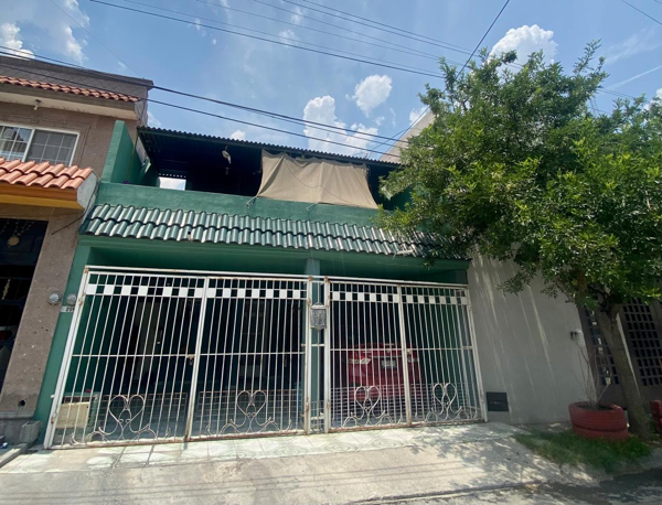 Casa en venta al Poniente de Saltillo
