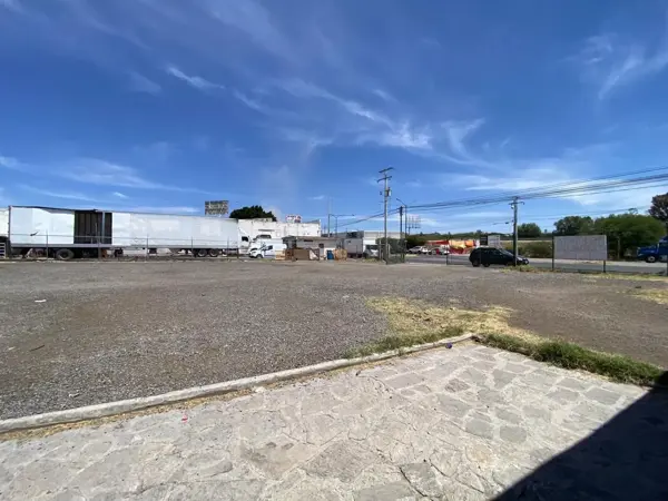 Terreno en renta en Centro, San Juan del Río — foto 3 de 7