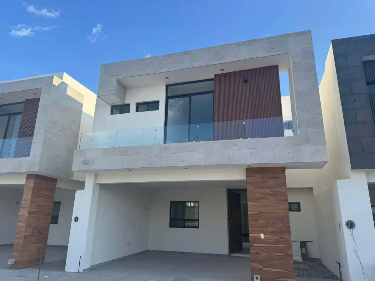 Casa en venta en Los Viñedos, Torreón — foto 1 de 25