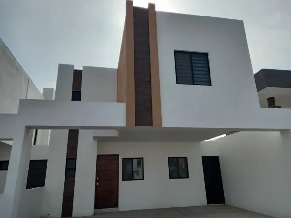 Casa en venta en Residencial las Etnias, Torreón — foto 2 de 41