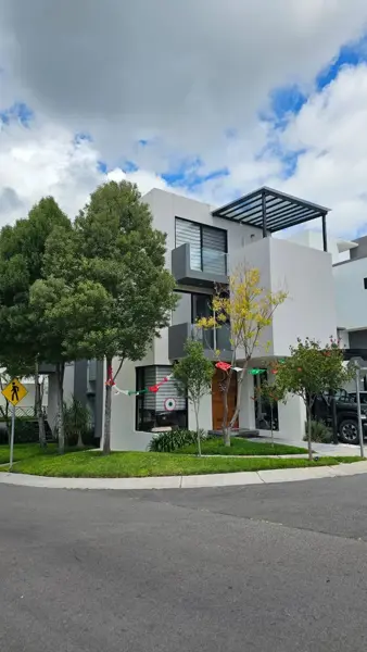 Residencia con diseño contemporáneo en Zibatá, Querétaro, en venta