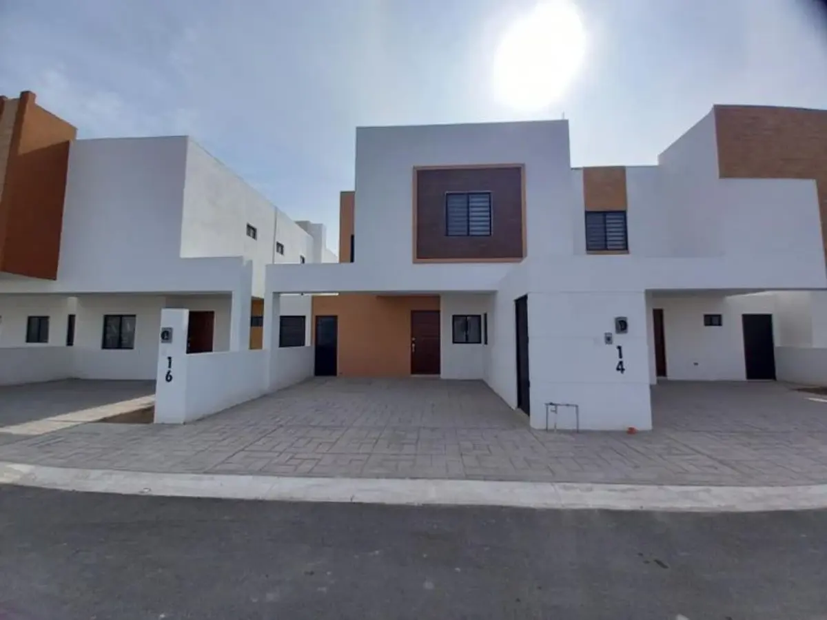 Casa en venta en Lomas de las Etnias, Torreón — foto 1 de 11