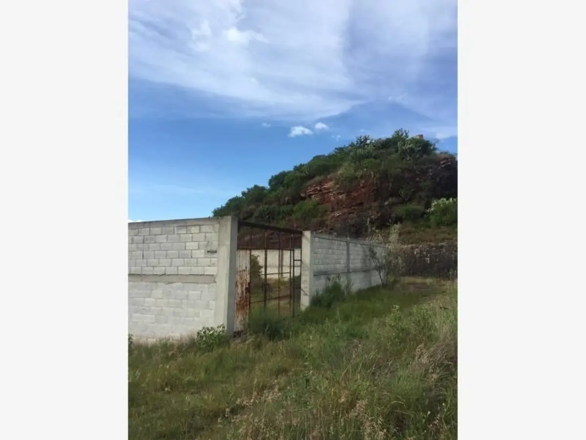 Terreno en venta en Parque Industrial Bernardo Quintana, El Marqués — foto 1 de 12