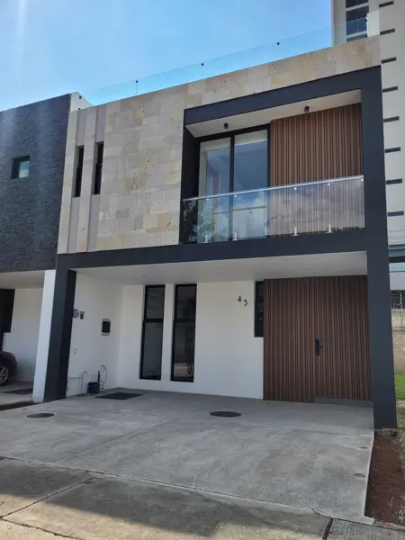 Casa en venta en Punto Sur, Tlajomulco de Zúñiga — foto 2 de 34