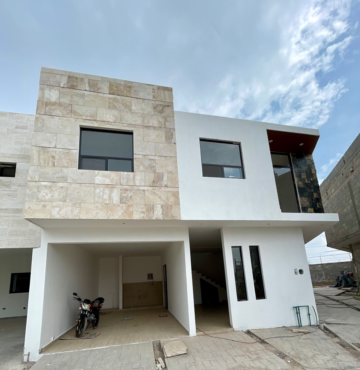 Casa en venta en Los Viñedos, Torreón — foto 1 de 24